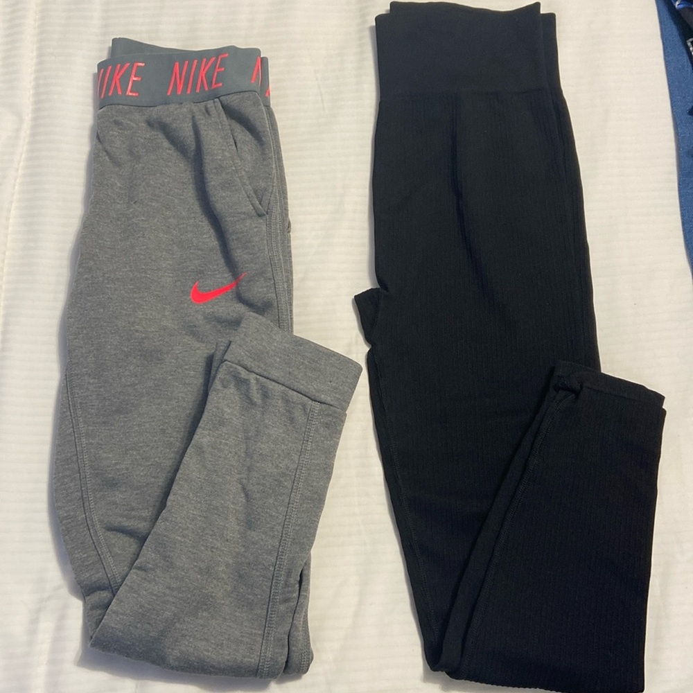 Nike Dri Fit joggers and H&M leggings.